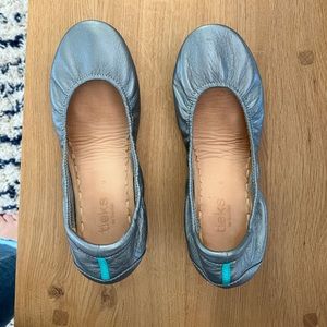 Tieks silver size 9